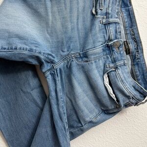 American Eagle AE Light Wash Blue Skinny Jeans Next Level Stretch size 6 short